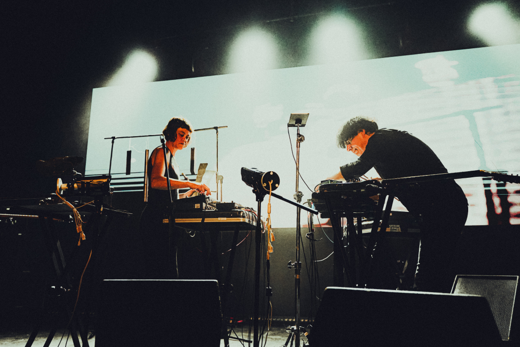 Nova Materia en Sala Metrónomo: Redefiniendo la electrónica experimental