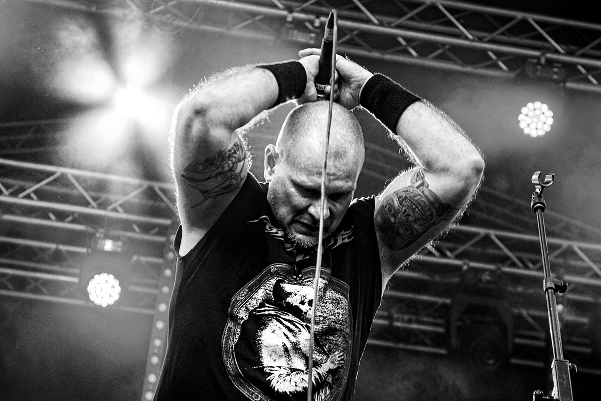Infernal War se suma a Coven y Darkened Nocturn Slaughtercult en Sala Metrónomo