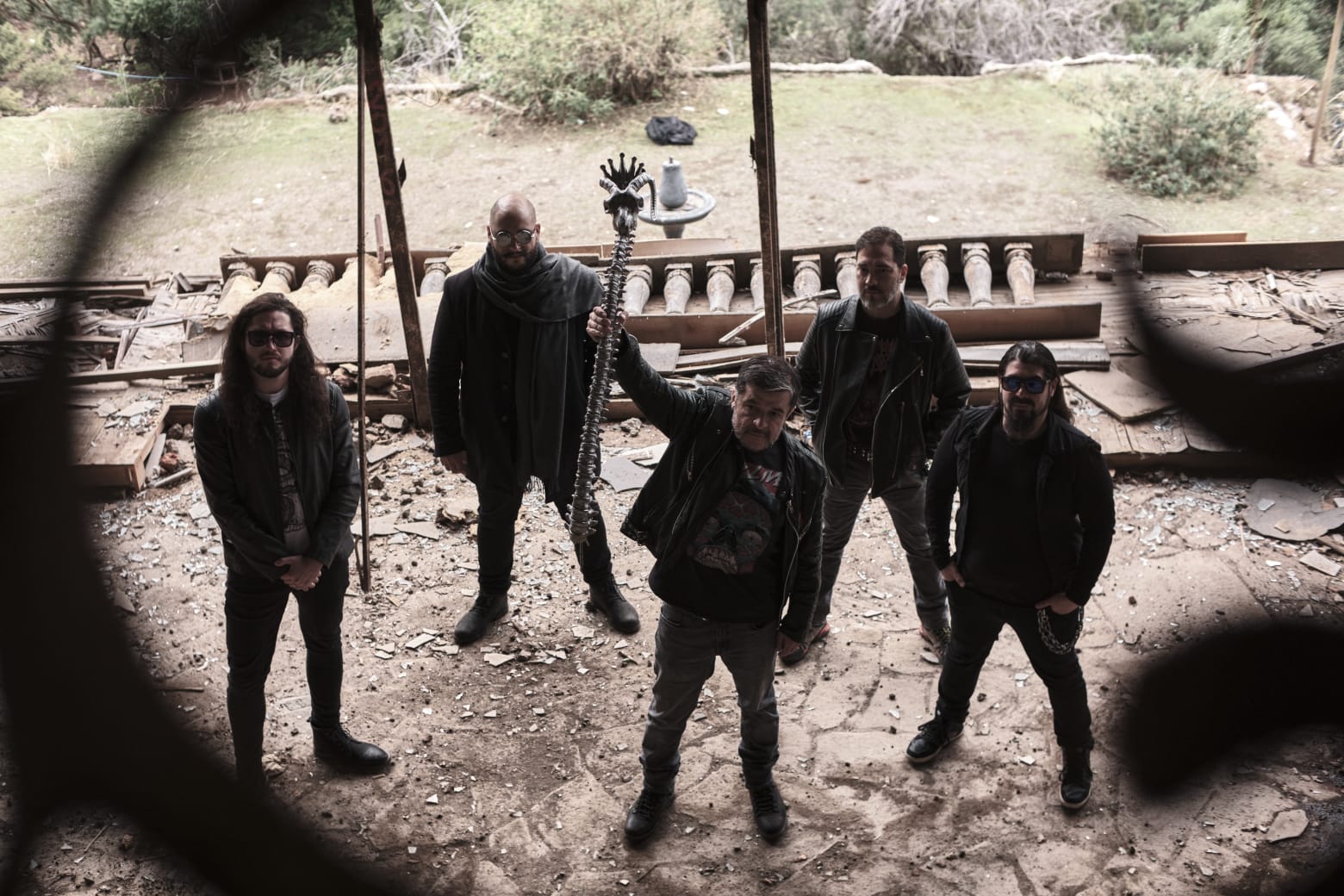 Cabrío nos cuenta sobre su último golpe sonoro junto a Anneke Van Giersbergen en “Drowning In My Own Fears”