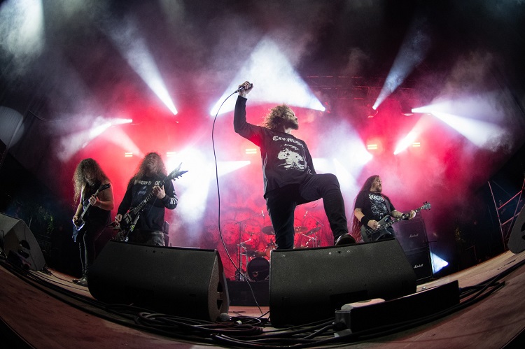 “Códigos del Caos” reúne a Nuclear y Mayhemic en devastadora jornada de metal en vivo