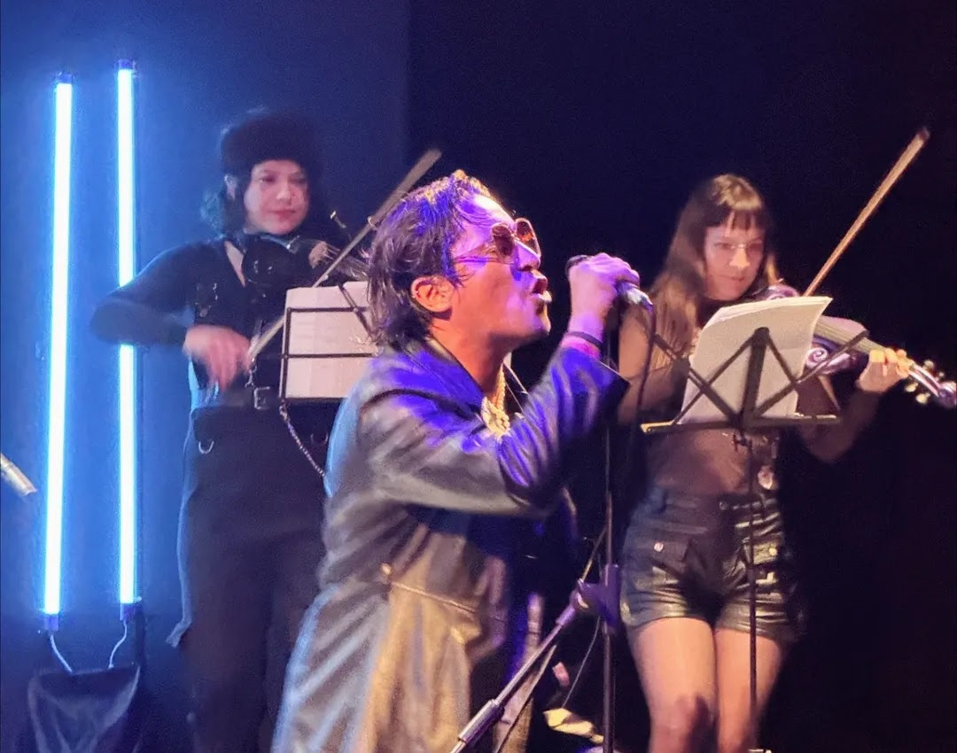 Le Fruto presenta clip en vivo y anuncia su EP más íntimo: ATIEMPO