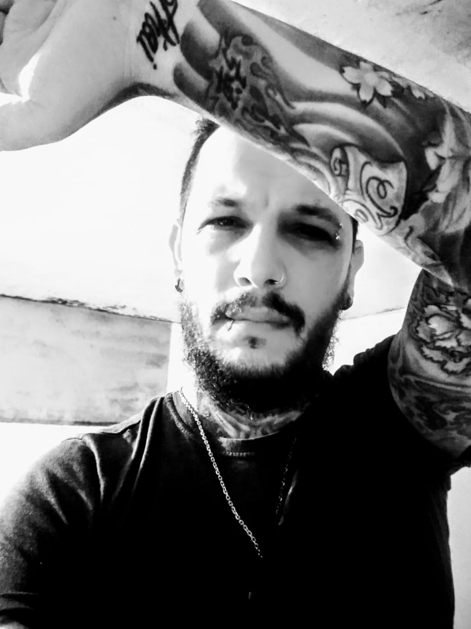 Nikko Chieffo estrena su tercer álbum solista