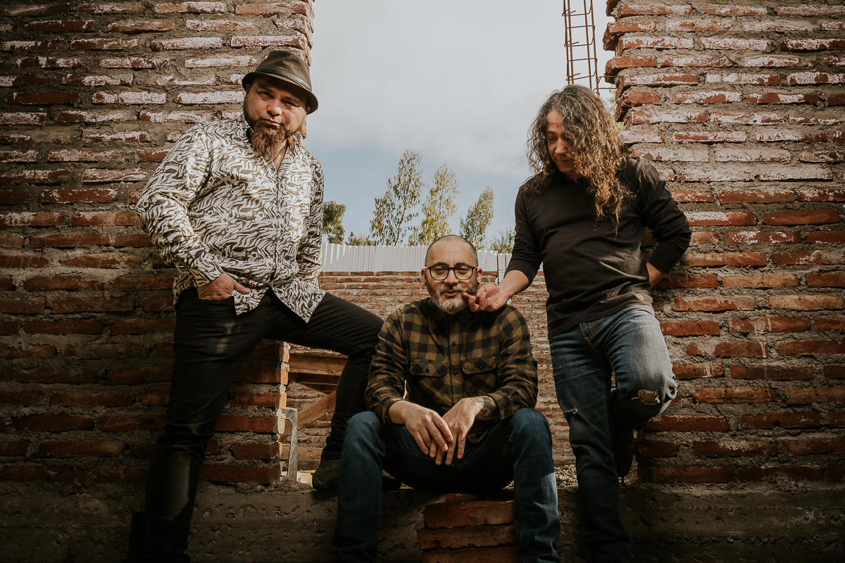 Ventrial presenta su nuevo single y agenda show en House of Rock & Blues