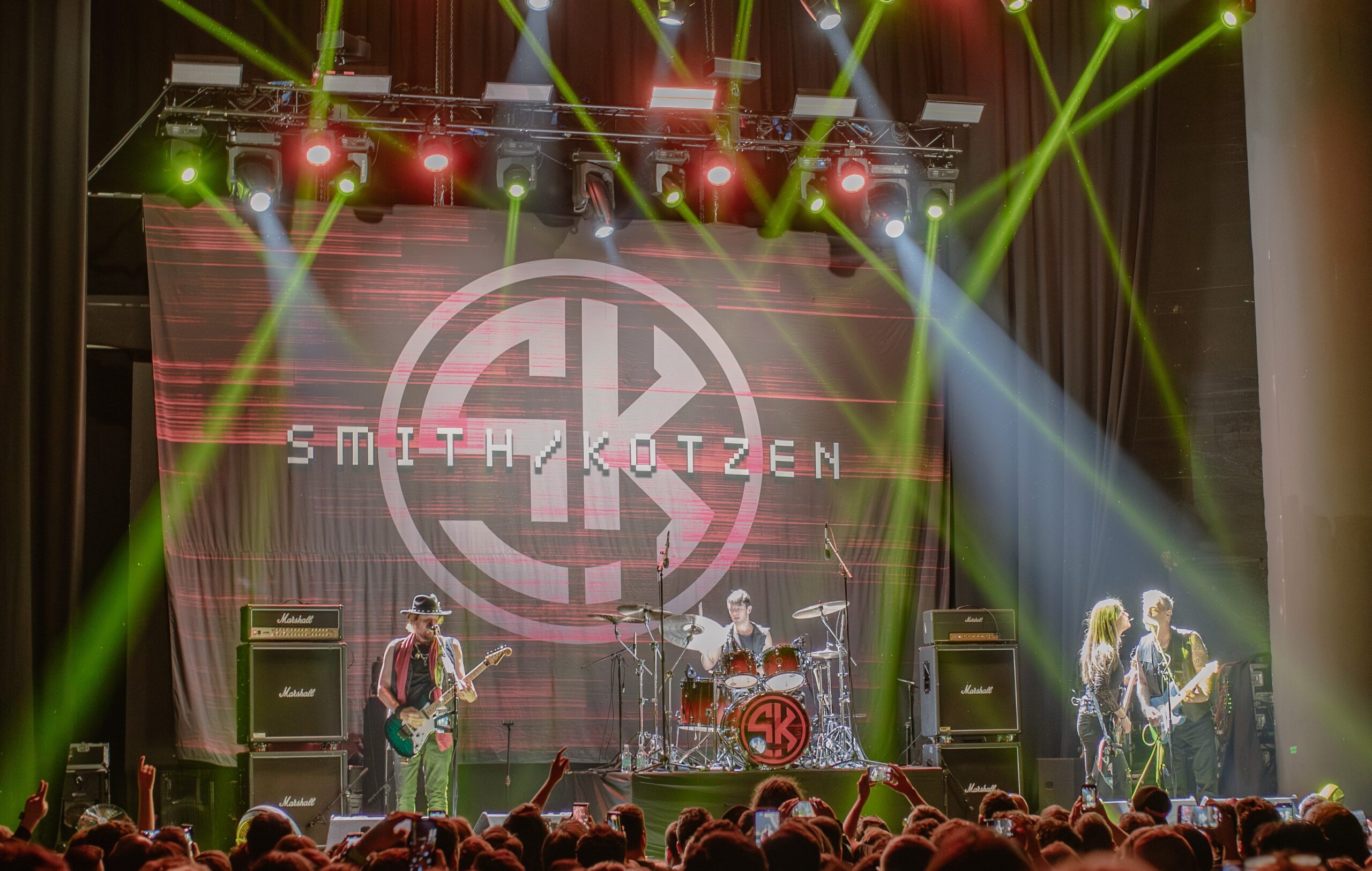 Smith/Kotzen en Chile: maestría y sentimiento en las seis cuerdas